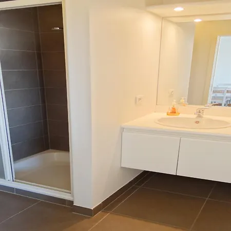 In Near Sandy Beaches, Cleaning Included Apartman