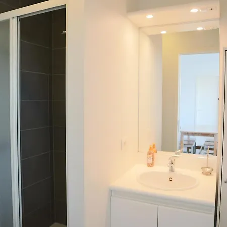 Apartman In Near Sandy Beaches, Cleaning Included
