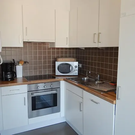 Apartman In Near Sandy Beaches, Cleaning Included