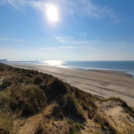 In Near Sandy Beaches, Cleaning Included Apartman *