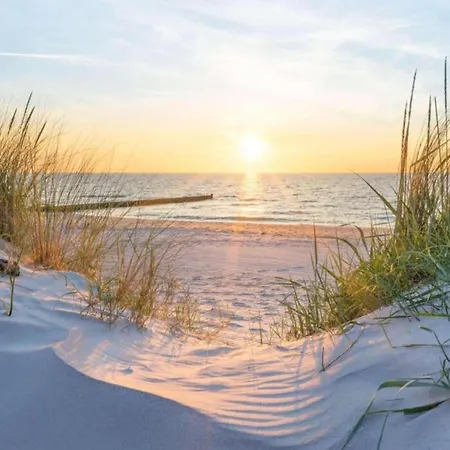 In Near Sandy Beaches, Cleaning Included * Nieuwpoort